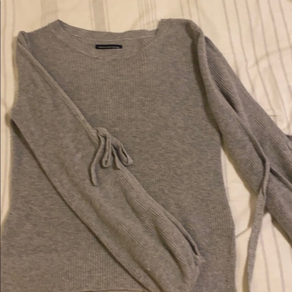 American Eagle Sweater - Picture 1 of 2